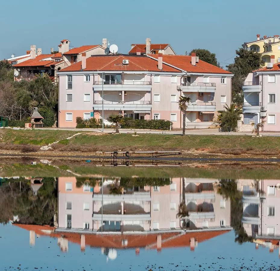Alma Apartment Medulin 0*,  Croatia