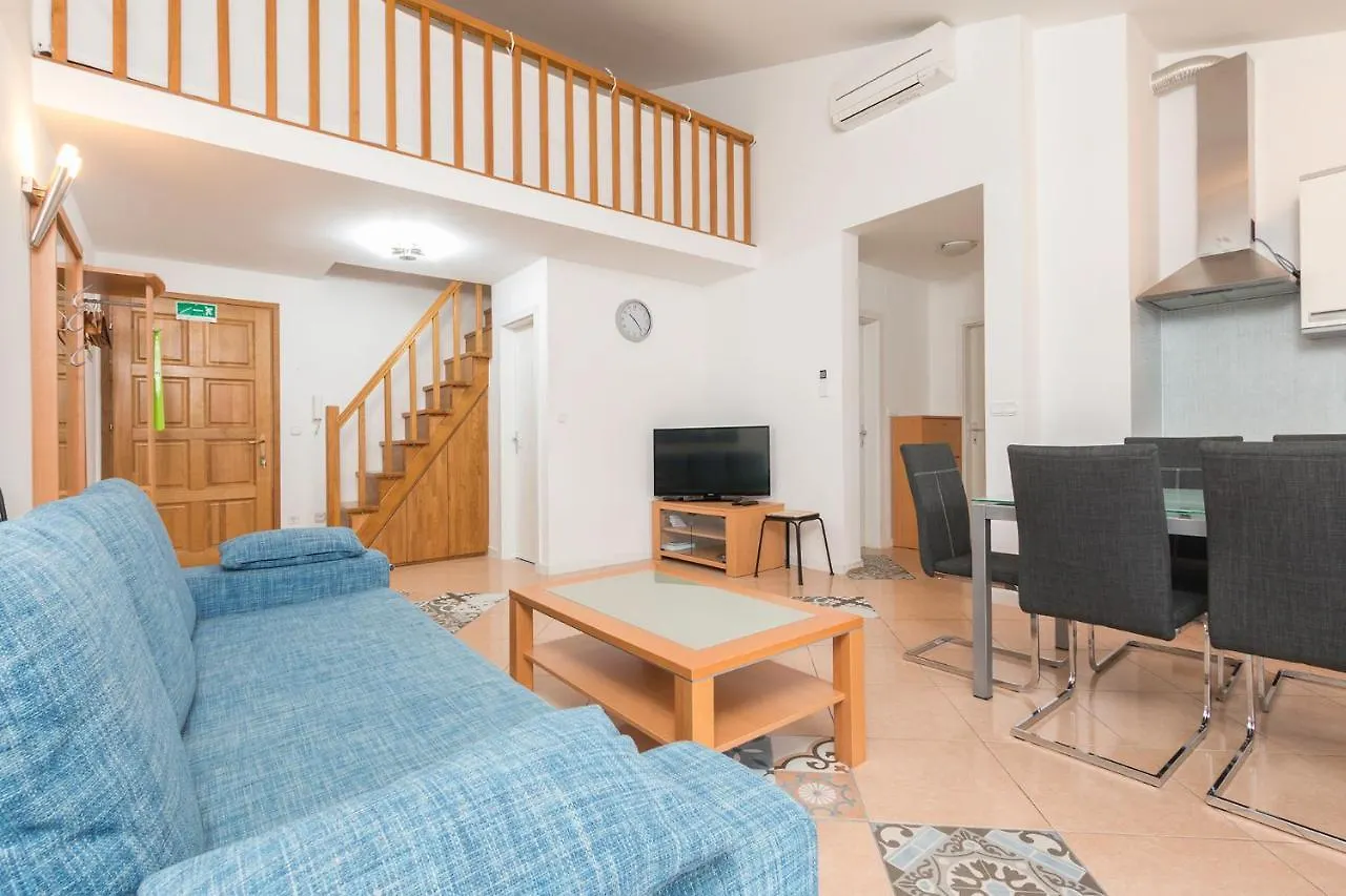 Alma Apartment Medulin 0*,