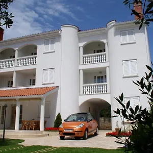 Apartment Paloma Blanca, Medulin